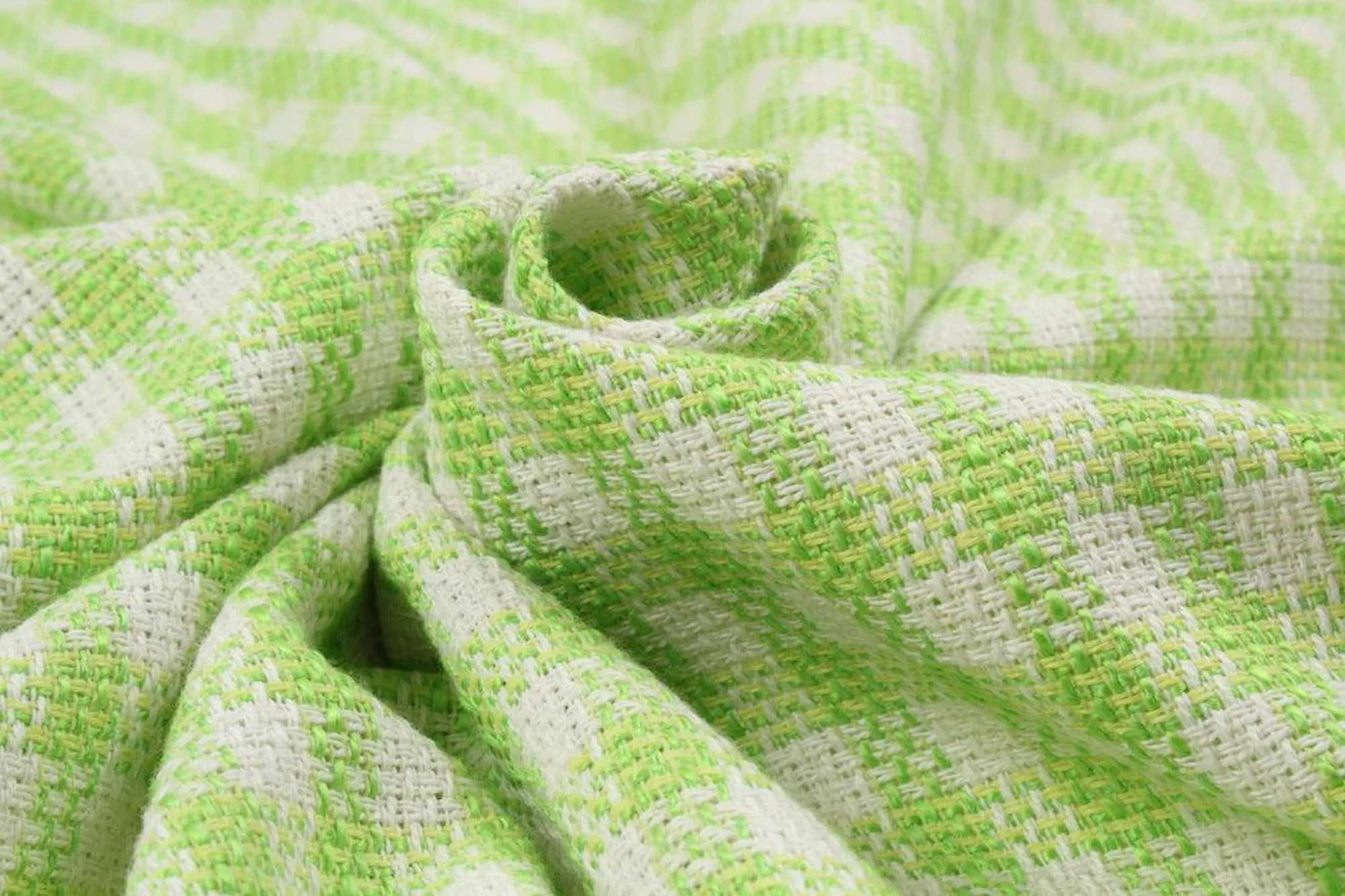 20 Mts Roll - Certified Recycled Tweed (Green Checks) - OFFER: 5€/Mt