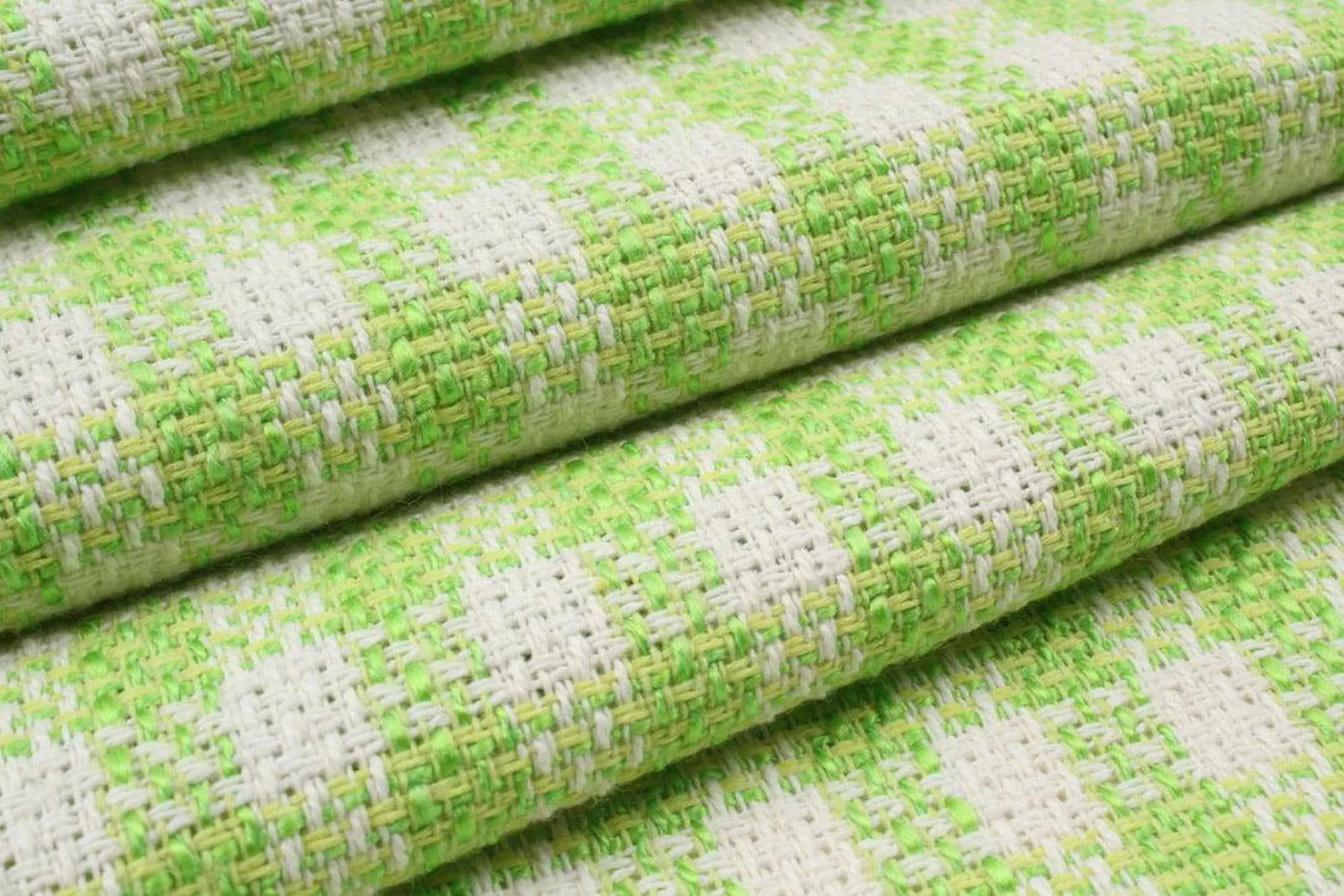 20 Mts Roll - Certified Recycled Tweed (Green Checks) - OFFER: 5€/Mt