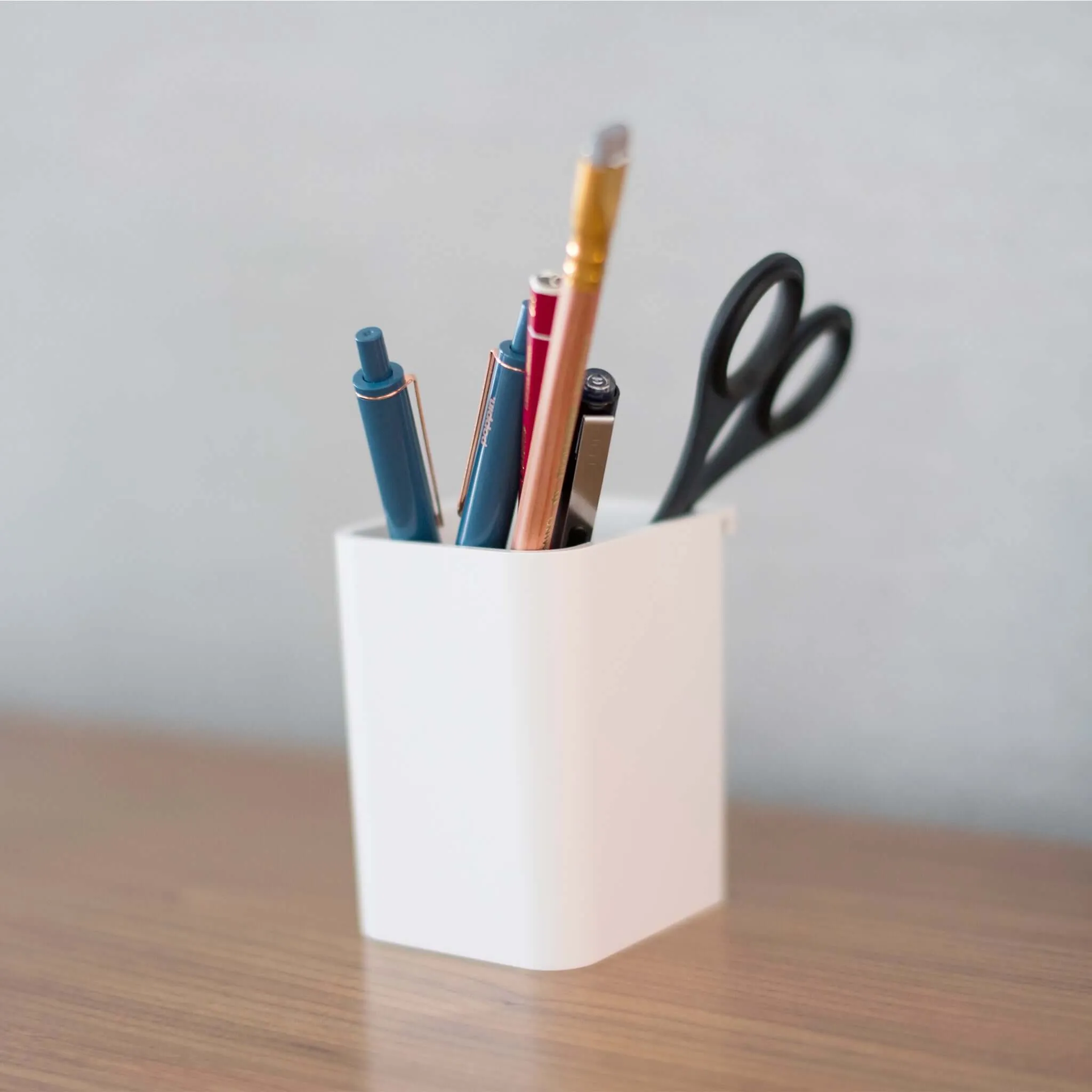 Belong Pencil Cup