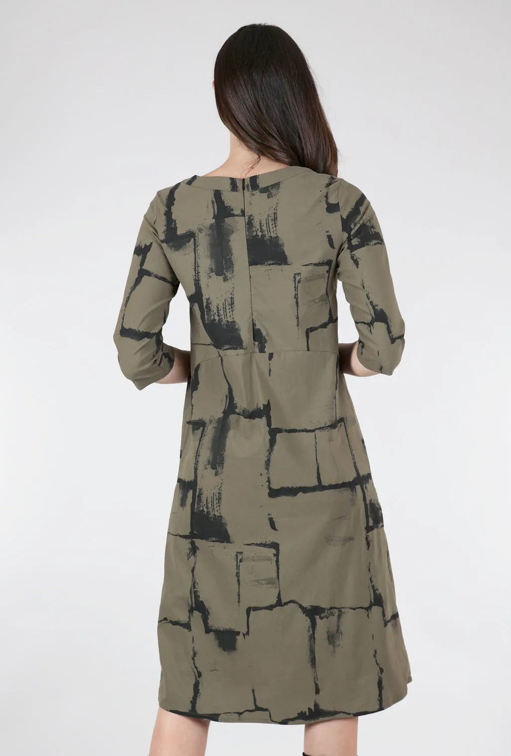 Brushstroke Pleat-Detail Dress, Khaki