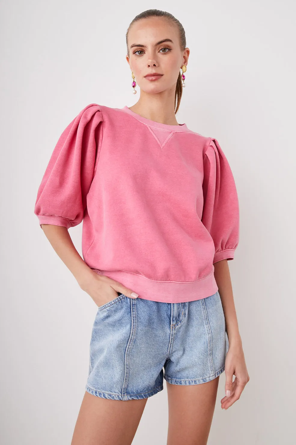 Camy Sweatshirt ~ Hibiscus