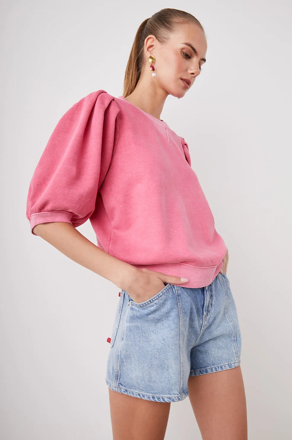 Camy Sweatshirt ~ Hibiscus