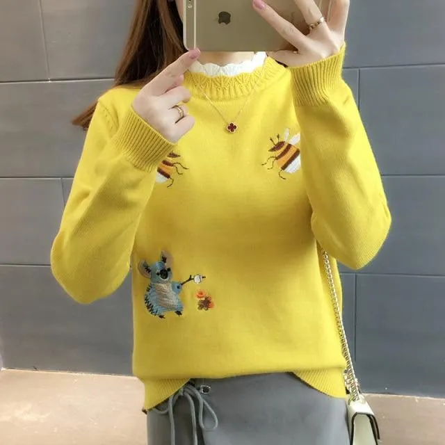 Embroidered Crewneck Women Sweater