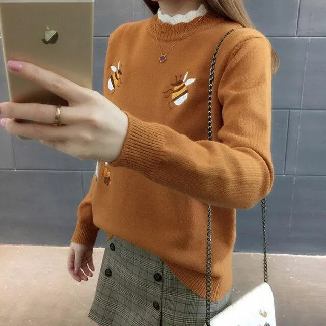 Embroidered Crewneck Women Sweater