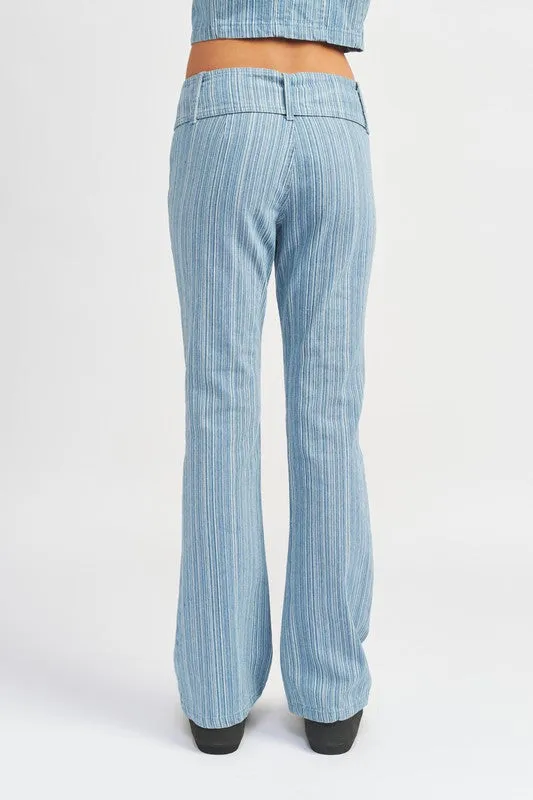 Emory Park LOW RISE FLARED JEANS