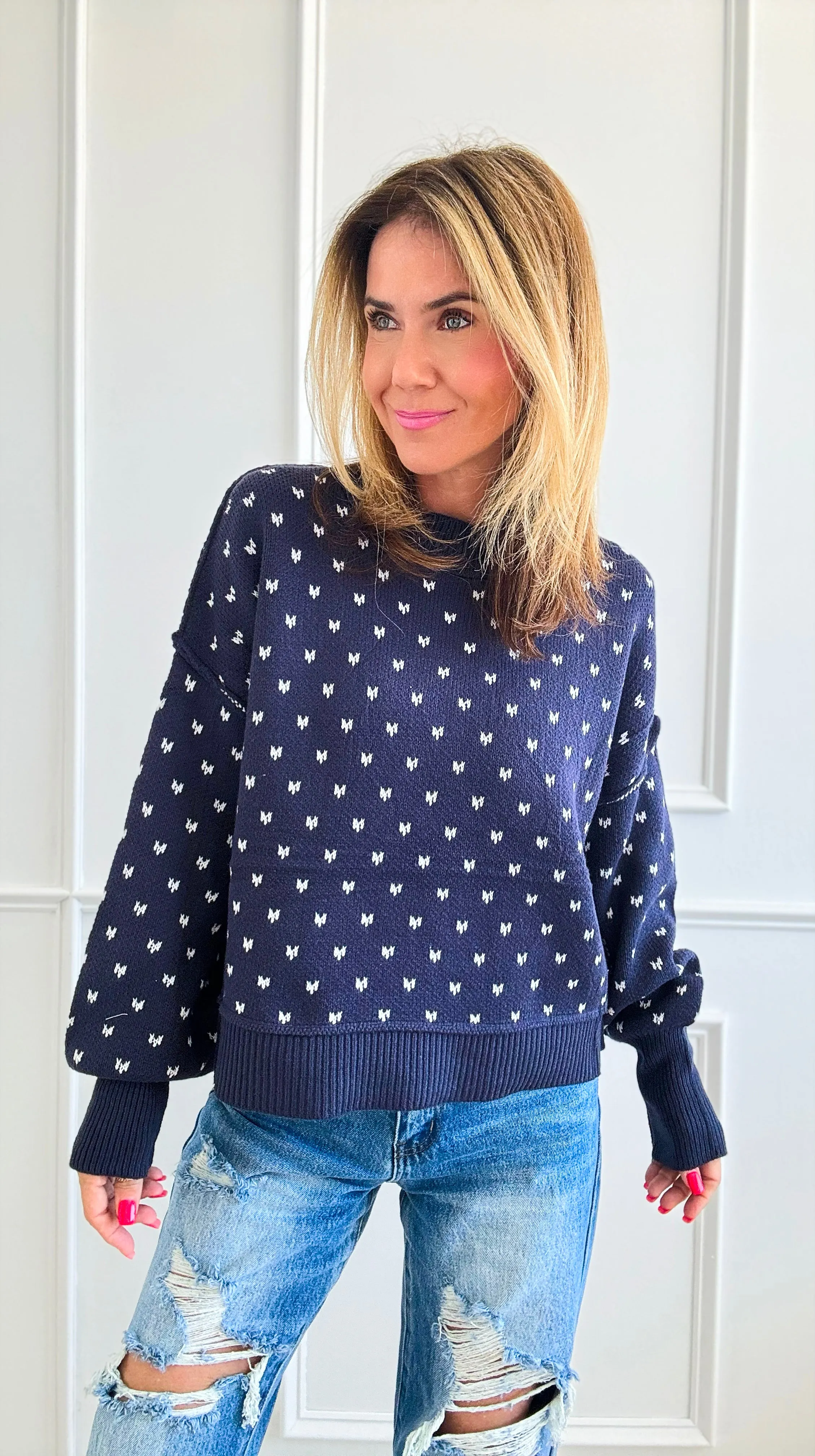 Heart Pattern Cropped Sweater - Navy