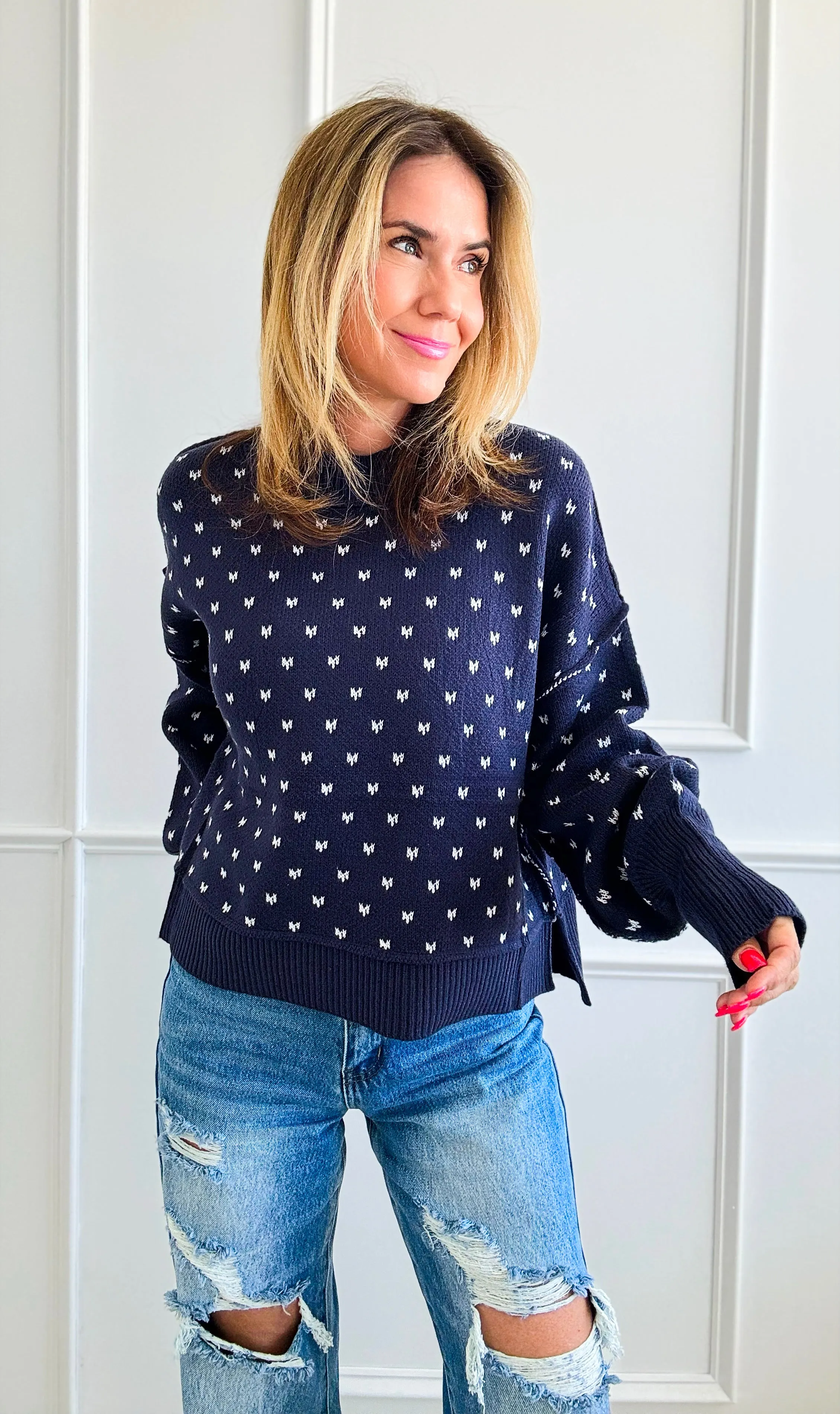 Heart Pattern Cropped Sweater - Navy