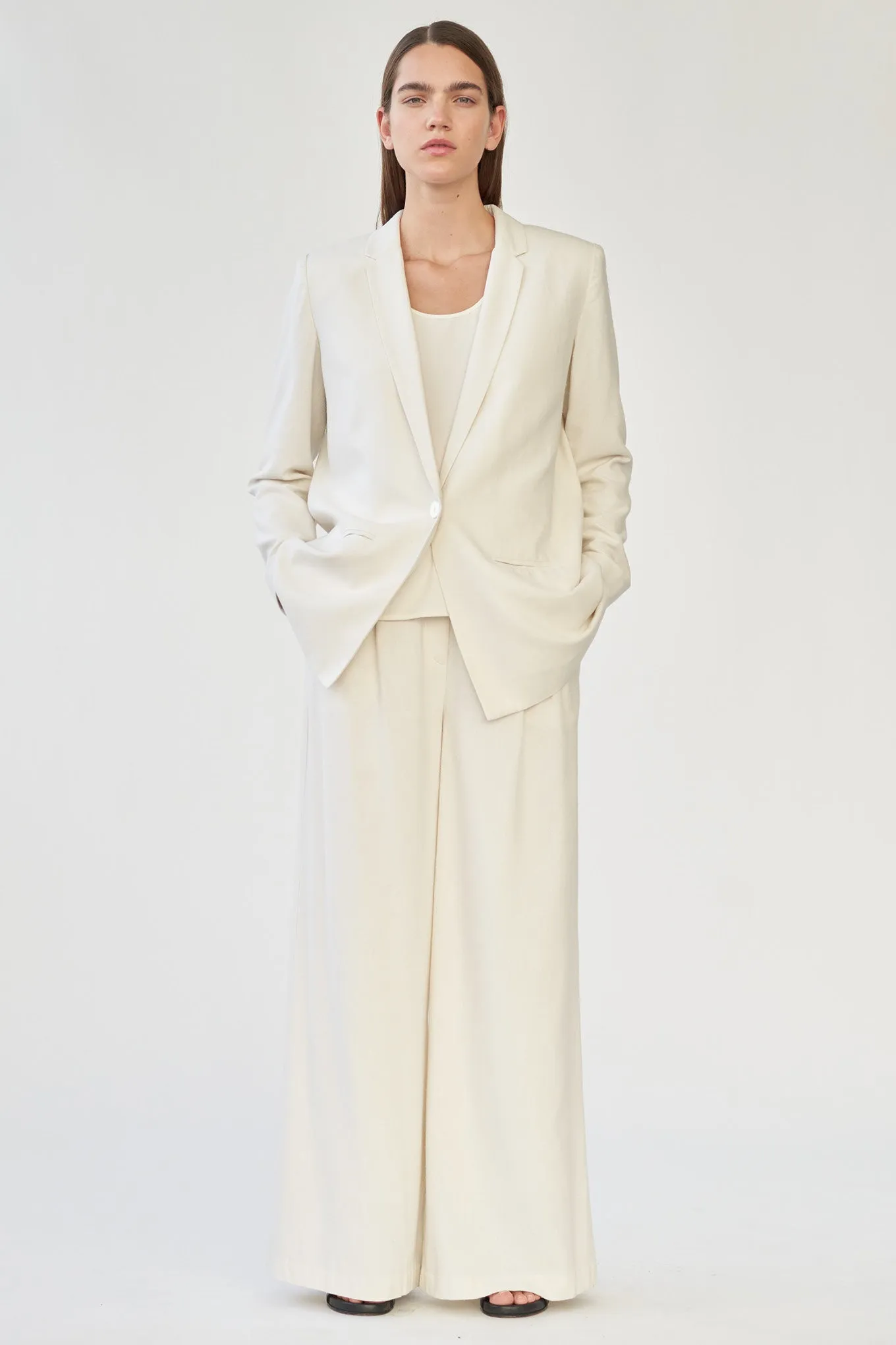 MENA BLAZER - OFF WHITE - RAW SILK