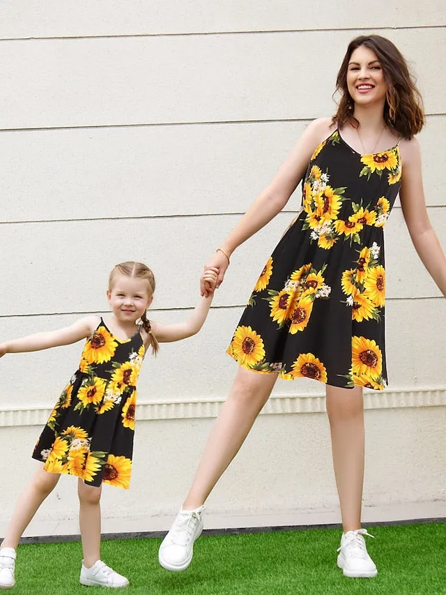 Mommy and Me Dresses Cotton Floral Casual Black Beige Sleeveless Tank Dress Adorable Matching Outfits