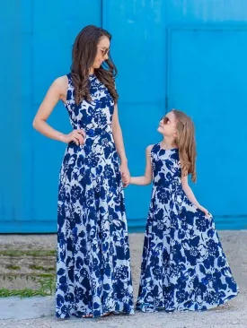 Mommy and Me Dresses Graphic Floral Daily Print Blue Sleeveless Maxi Mommy And Me Outfits Cute Matching Outfits