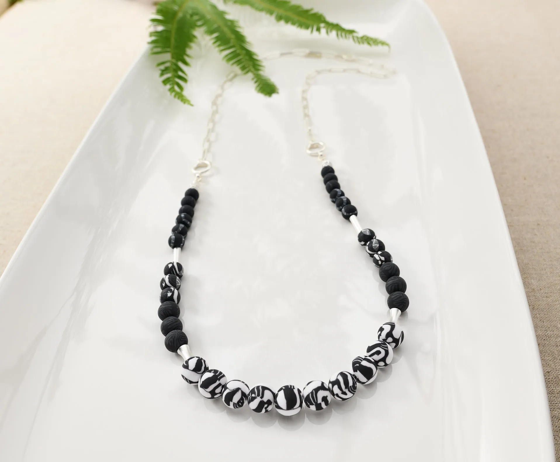 Noir Color Block Necklace