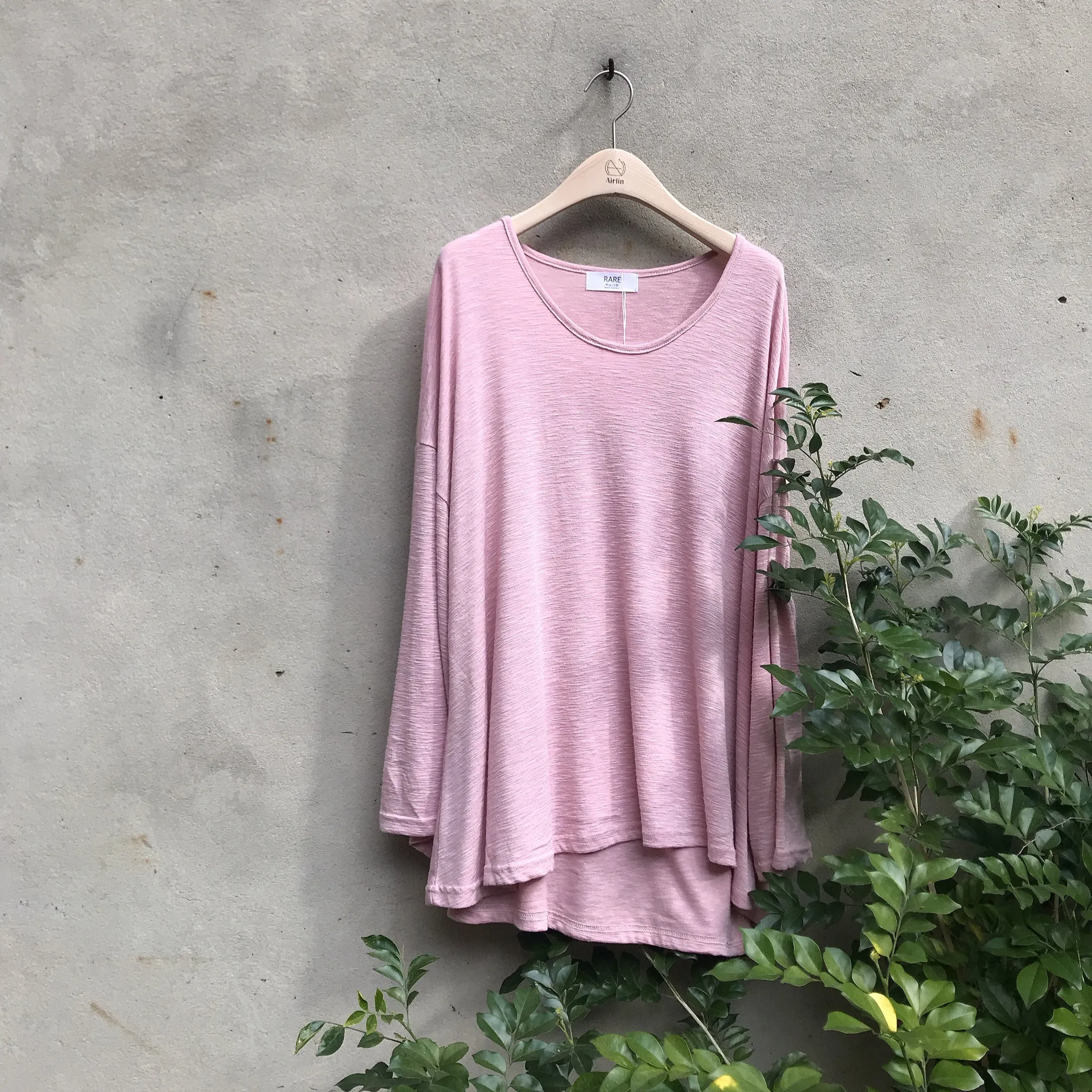 Simple Loose Fitted Cotton Top