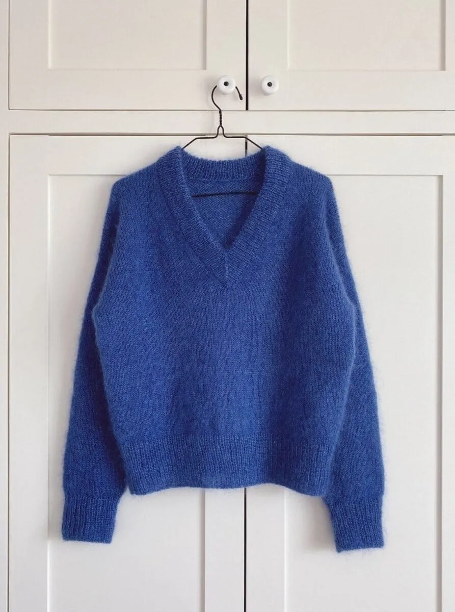 Stockholm sweater with V-neck from PetiteKnit, silk mohair yarn kit (ex pattern)