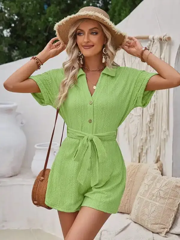 Women’s short-sleeved lace-up lapel jacquard knitted solid color short jumpsuit